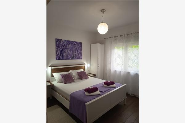 Apartment A1, for 6 persons