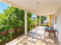 Apartment A1, for 5 persons