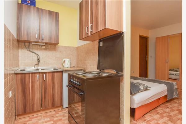 Apartment A5, for 3 persons