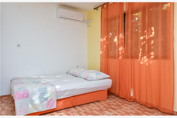 Apartment A5, for 3 persons