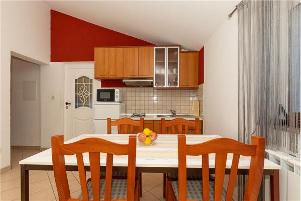 Apartment A2, for 4 persons