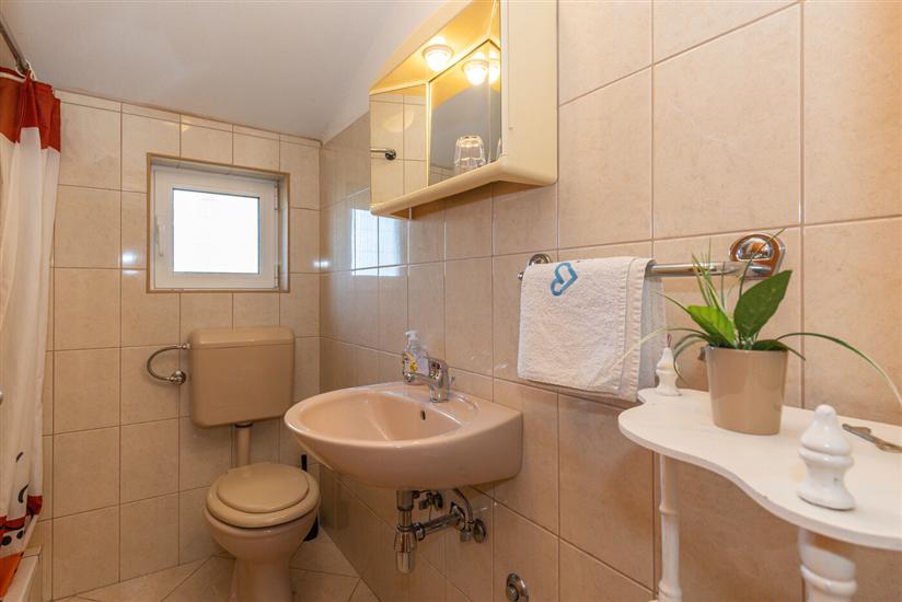 Apartment A2, for 4 persons