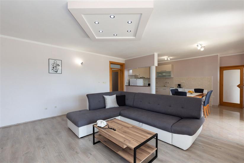 Apartment A3, for 6 persons