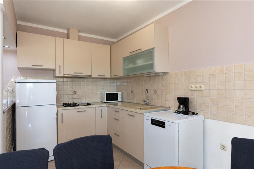 Apartment A3, for 6 persons