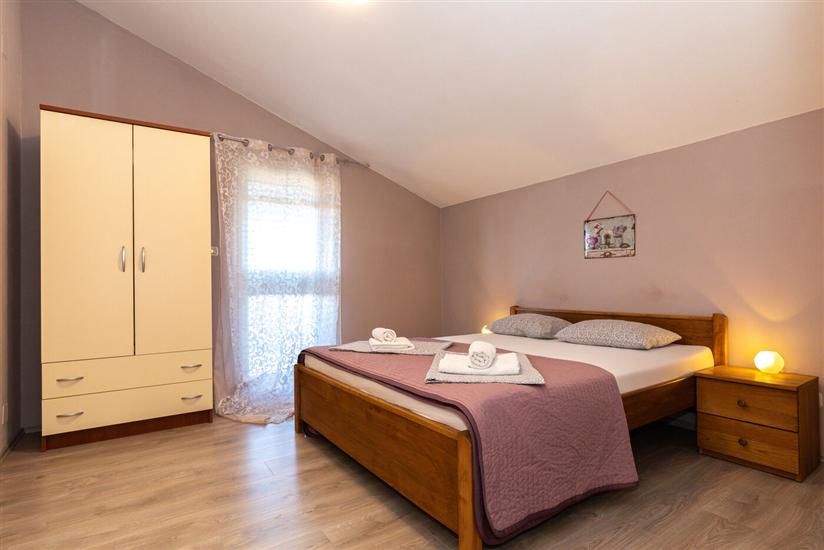 Apartment A3, for 6 persons