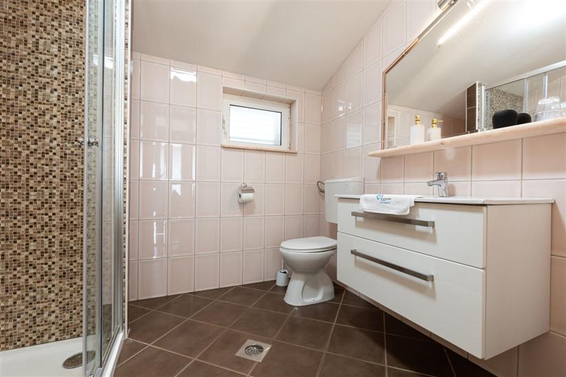 Apartment A3, for 6 persons