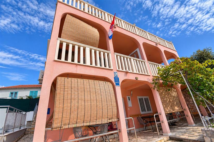 Apartments Ljubica