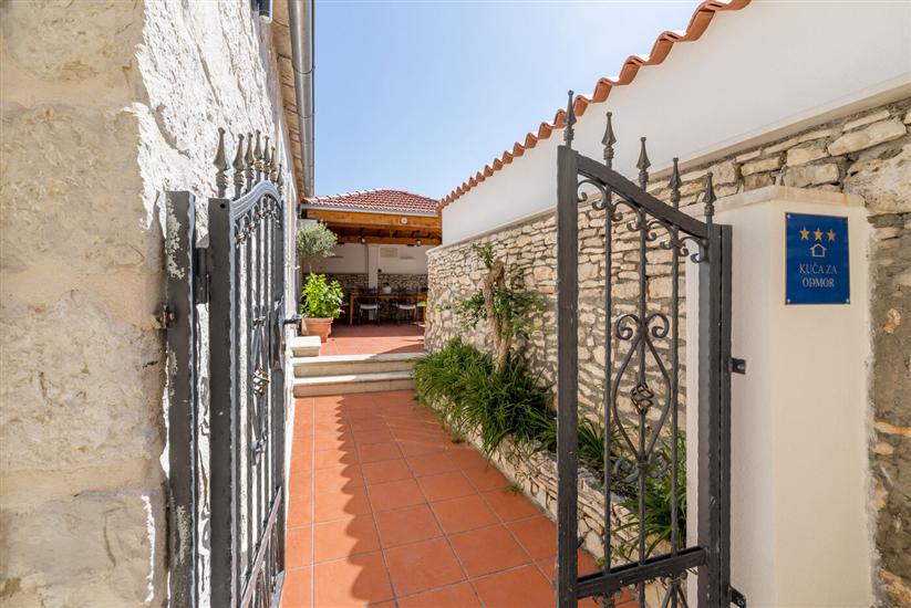 House Gita