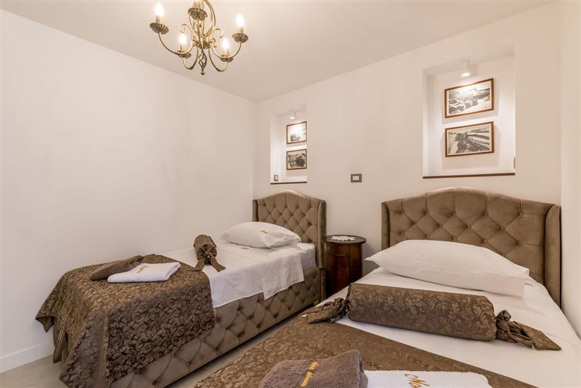 House K1, for 4 persons