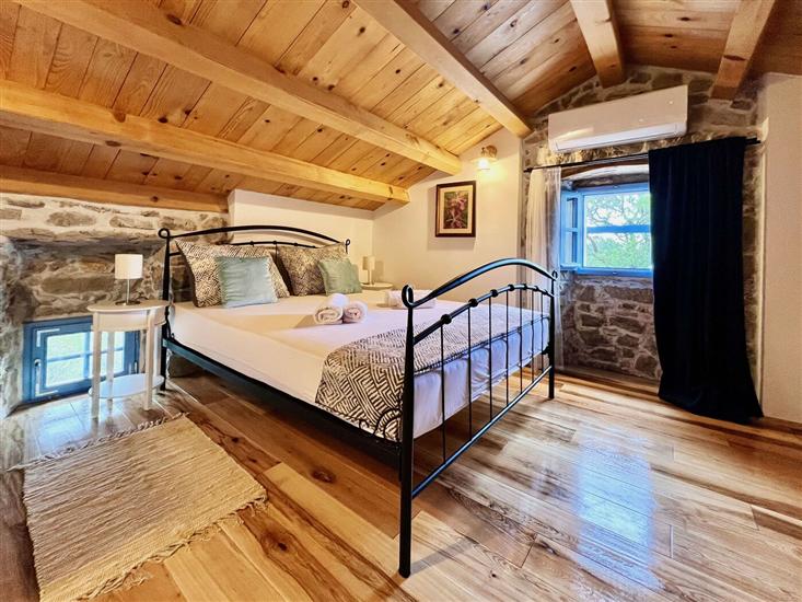 House K1, for 8 persons