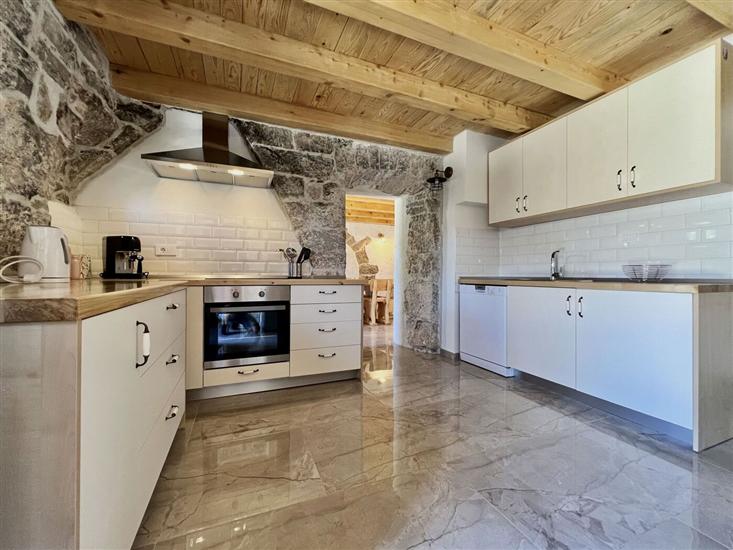 House K1, for 8 persons