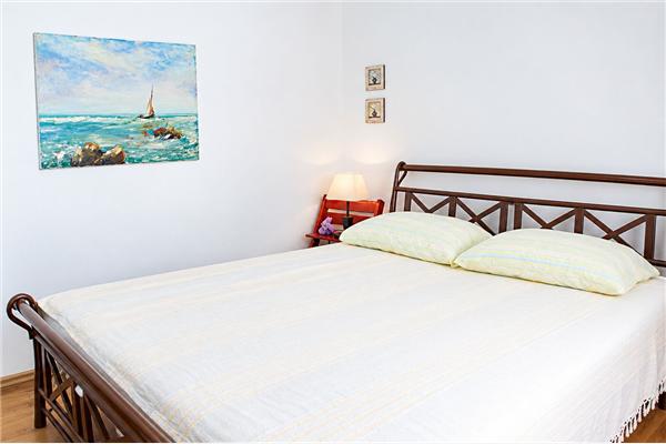 Apartment A4, for 6 persons