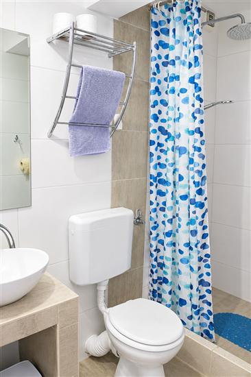 Apartment A4, for 6 persons