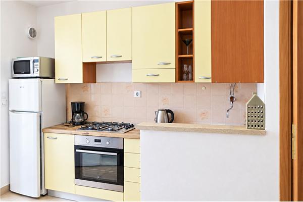 Apartment A4, for 6 persons