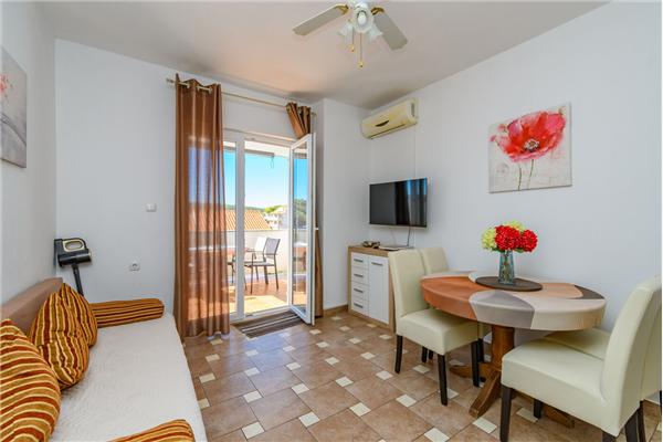 Apartment A2, for 4 persons