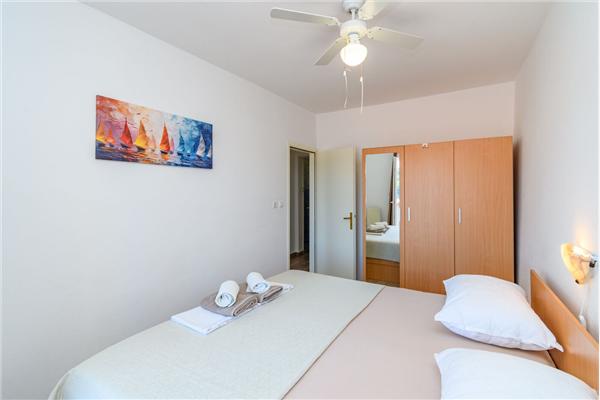 Apartment A2, for 4 persons