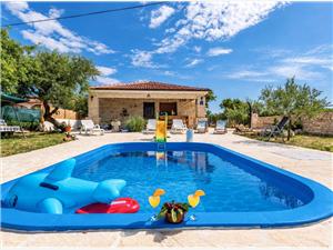 House Anita Family Retreat with Pool Pet Friendly Zadar riviera, Stone house, Size 110.00 m2, Accommodation with pool