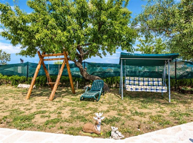 House Anita Family Retreat with Pool Pet Friendly