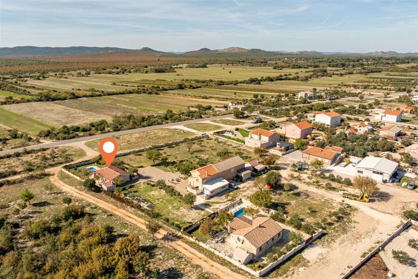 House Anita Family Retreat with Pool Pet Friendly
