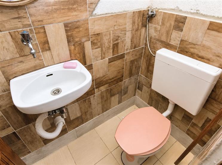 House K1, for 8 persons