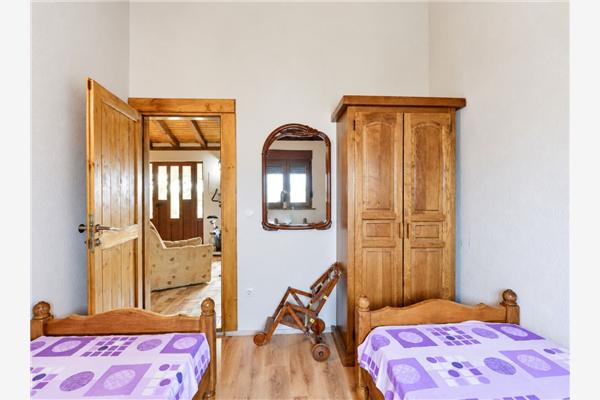 House K1, for 8 persons