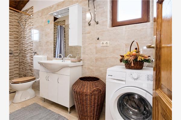 House K1, for 8 persons