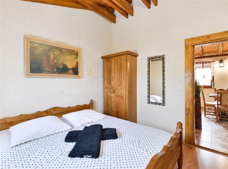 House K1, for 8 persons