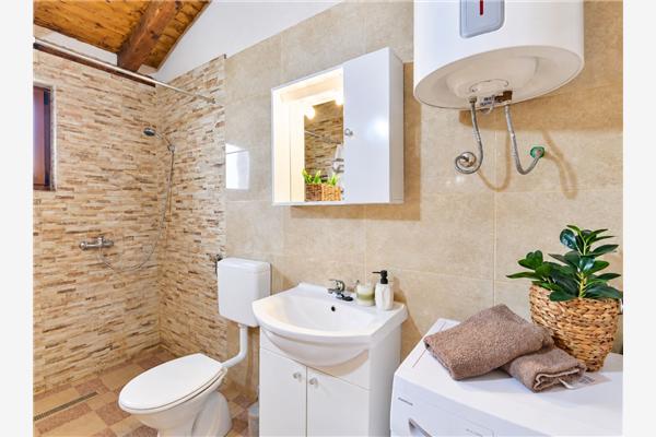 House K1, for 8 persons