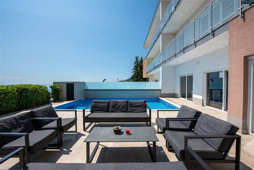 House Sveti Petar sa grijanim bazenom i jacuzzi