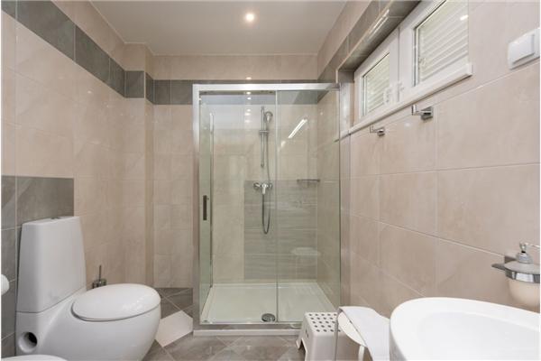 House K1, for 10 persons