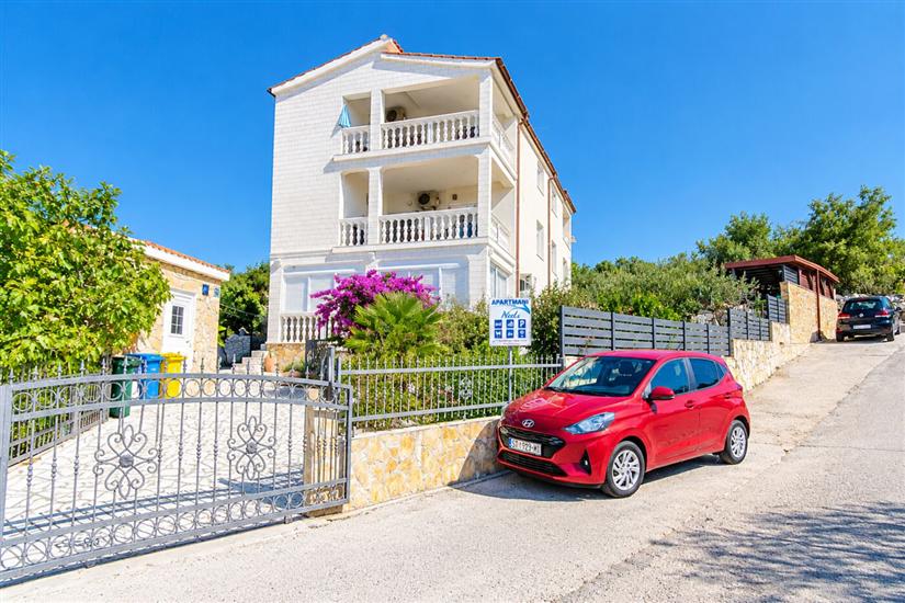 Apartmaji Nedi