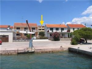 Alloggio vicino al mare Riviera di Šibenik (Sebenico),Prenoti  Frane Da 285 €