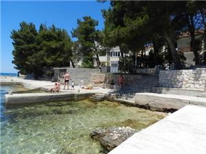 Beachfront accommodation North Dalmatian islands,Book  Krešimir From 58 €