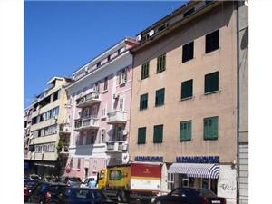 Apartmanok Tomislav Split, Méret 65,00 m2, Központtól való távolság 200 m
