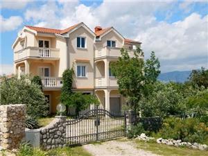 Apartamenty Višnja Dobrinj - wyspa Krk, Powierzchnia 38,00 m2, Odległość od centrum miasta, przez powietrze jest mierzona 100 m