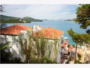 Beachfront accommodation North Dalmatian islands,Book  Branko From 78 €