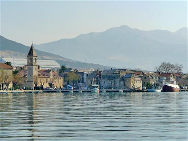 Kastel Sucurac tourist guide