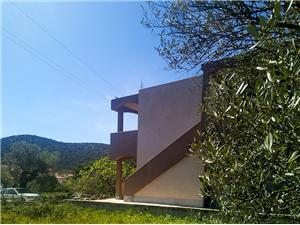 Apartmán Split a Trogir riviéra,Rezervujte  Mladen Od 100 €
