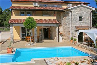 Découvrez maisons de campagne et l'ambiance des villages croates