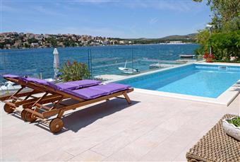 Visitez la Croatie et passez du bon temps dans un hébergement Top en Croatie en bord de mer