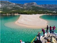 2. nap (vasárnap) Makarska – Bol (Brač) - Stari Grad