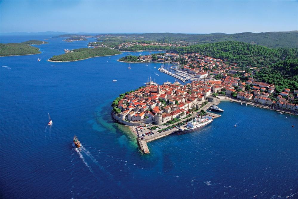 Island-Korcula-cruise-in-Croatia