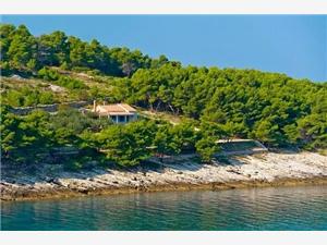 House Nevena Postira - island Brac, Remote cottage, Size 50.00 m2, Airline distance to the sea 50 m
