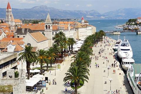 Kroatien kann außer den UNESCO Naturschönheiten stolz auf das Kultur-historische Erbe sein.