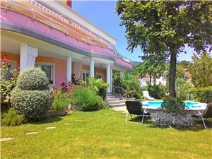 Accommodation with pool Opatija Riviera,Book Josip From 96 €