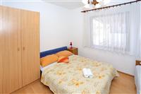 Apartment A6, for 5 persons