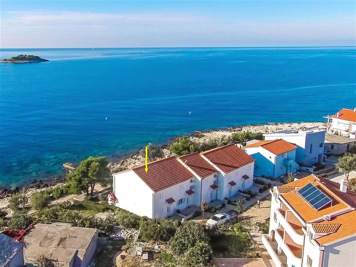 Apartments Sandy 23261 Rogoznica, Sibenik