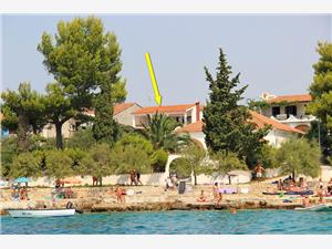 Beachfront accommodation Sibenik Riviera,Book  Srđan From 14 €