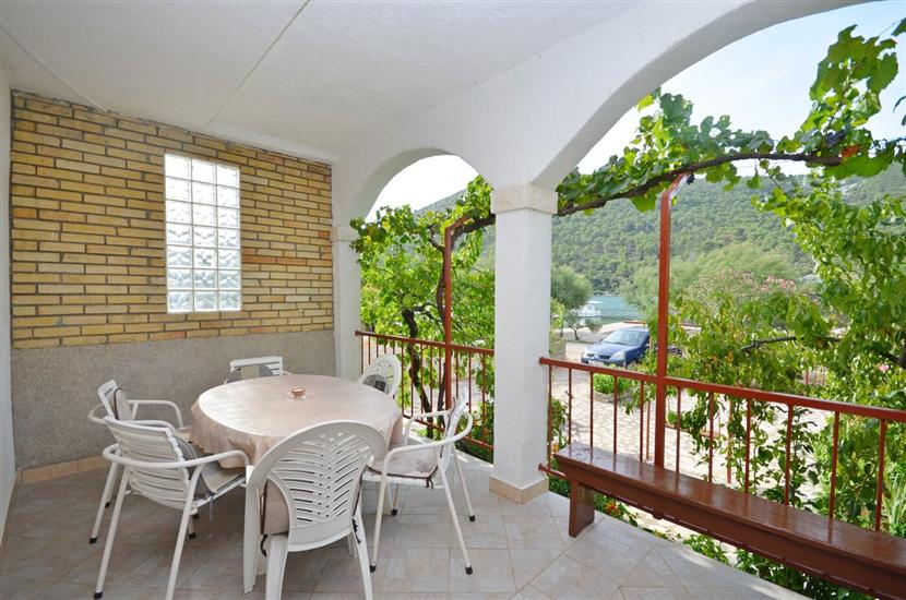 Apartment A1, for 6 persons