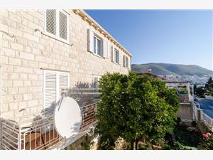 Apartmaji Pero Dubrovnik, Kvadratura 65,00 m2